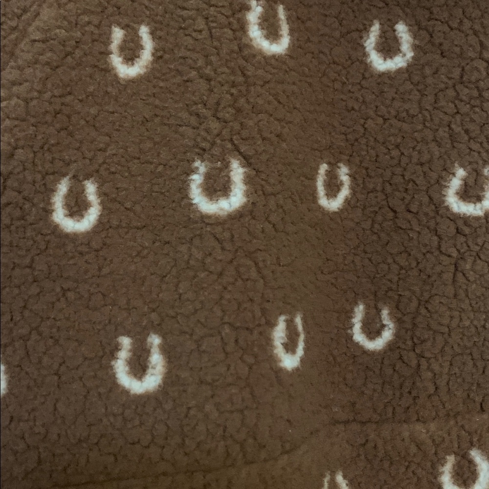 Wrangler Retro Brown Sherpa Pullover with Horseshoe print.  Size XL - Picture 2 of 5